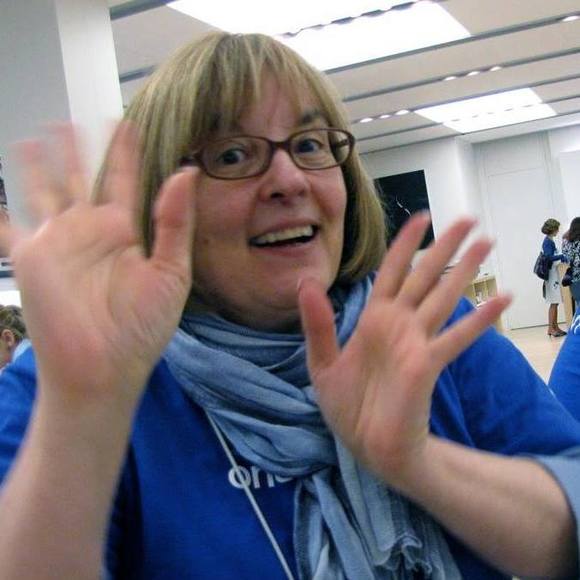 Meet your Posher, Christine - Picture 1 of 1