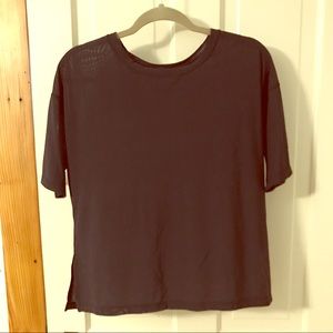 Lululemon black mesh tee size 6