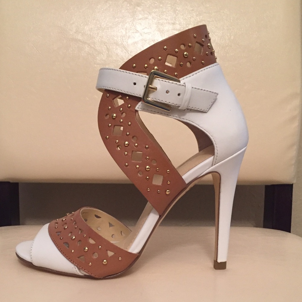 Ivanka Trump Leather Shoes