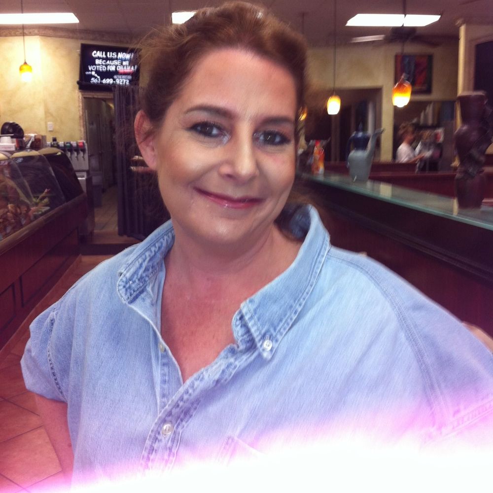 Meet your Posher, Lisa