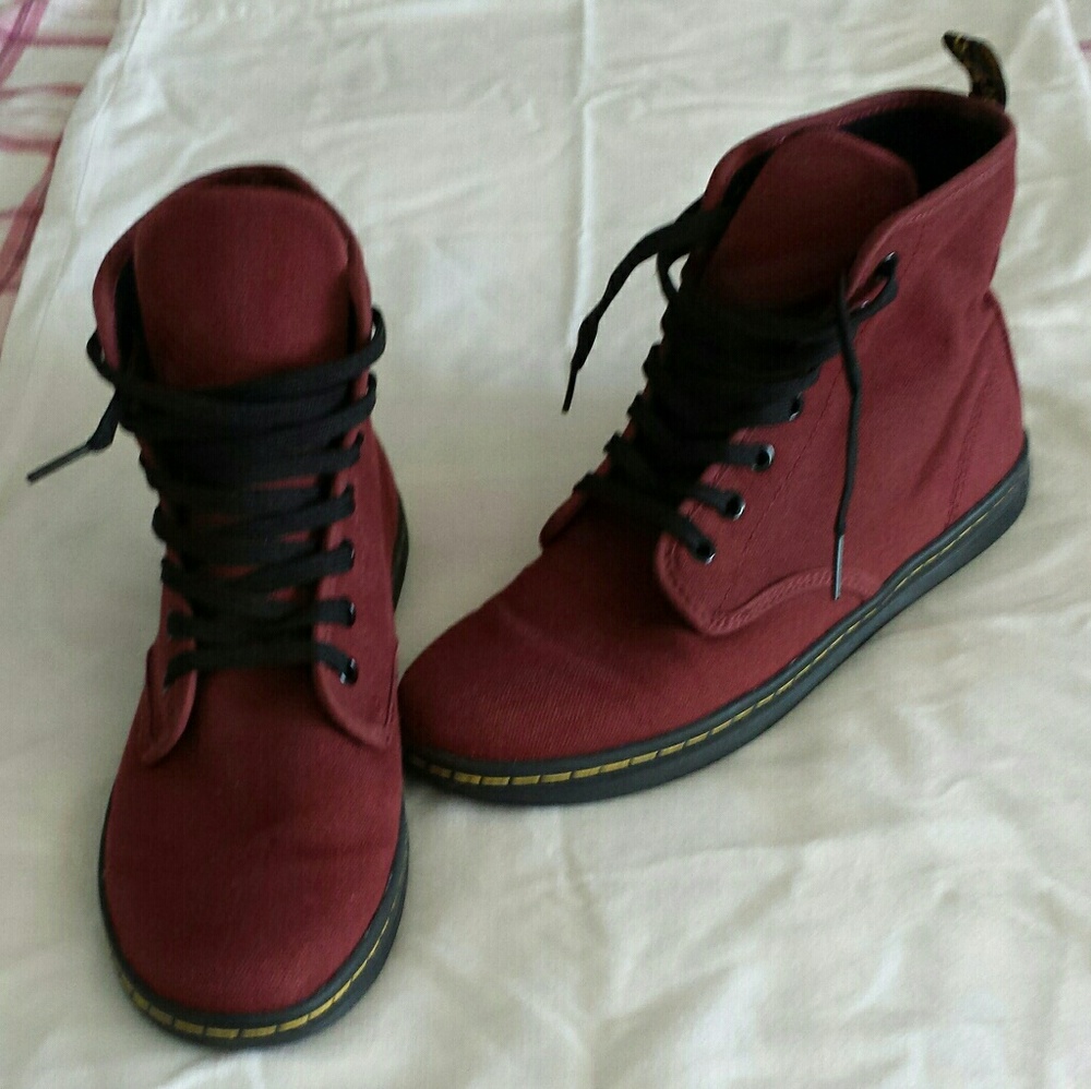 Dr.Martens Maroon  boots