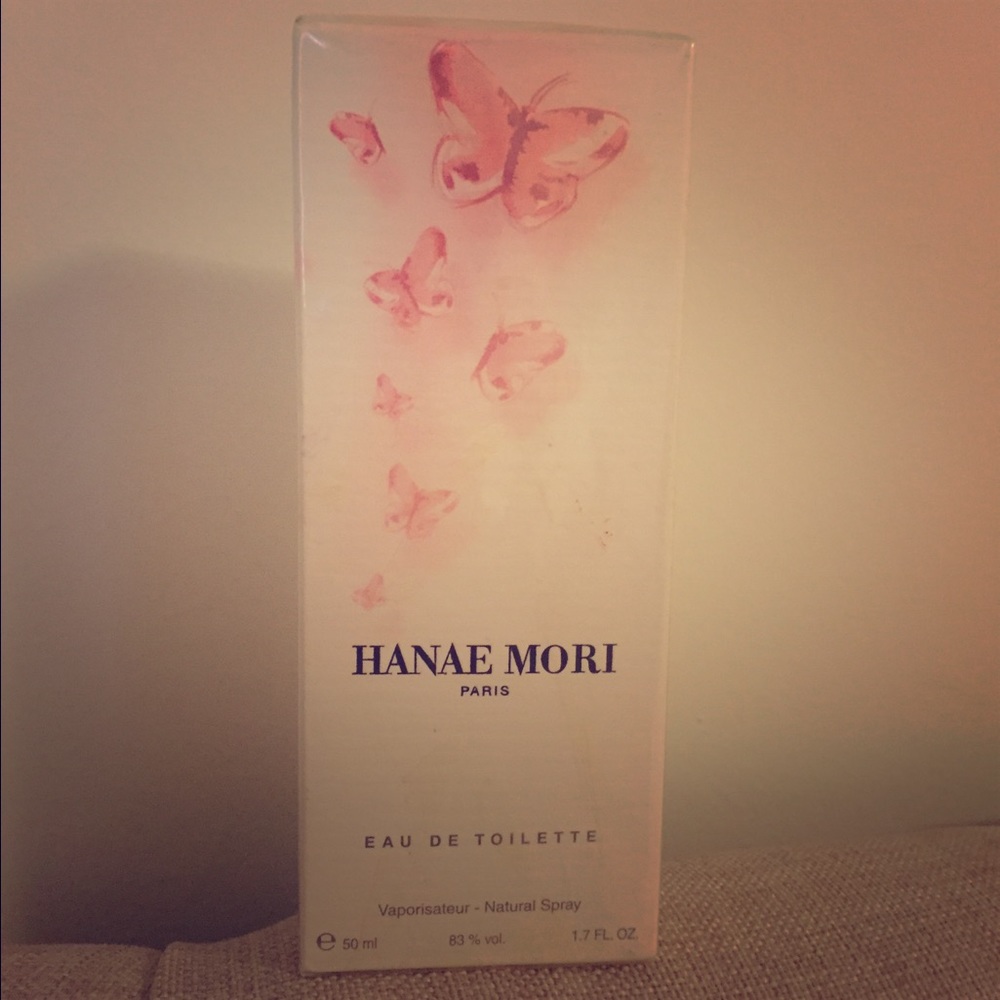 Hanae Mori Paris 1.7 oz EDT