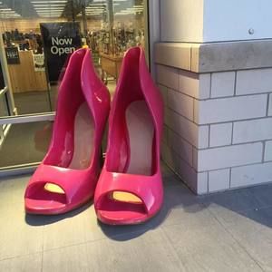 Meet your Posher, Celeste