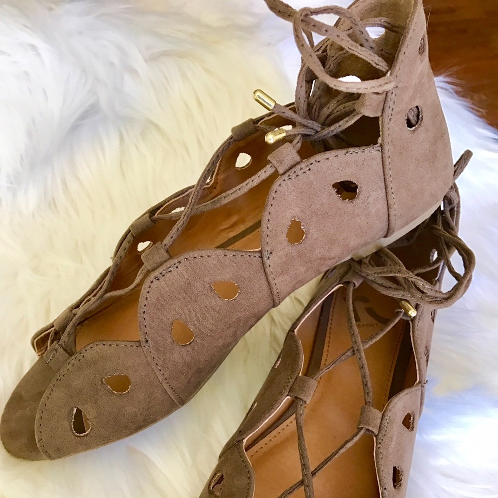 Report Gladiator Metal Tip Lace Up Ballet Flats