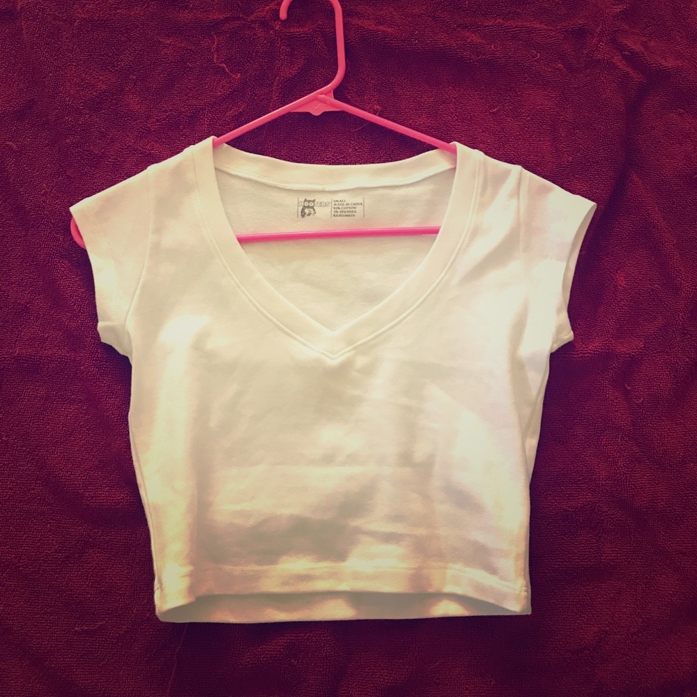 White crop top