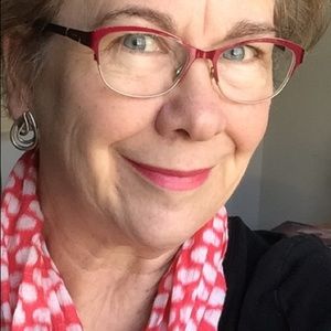 Meet your Posher, Dori