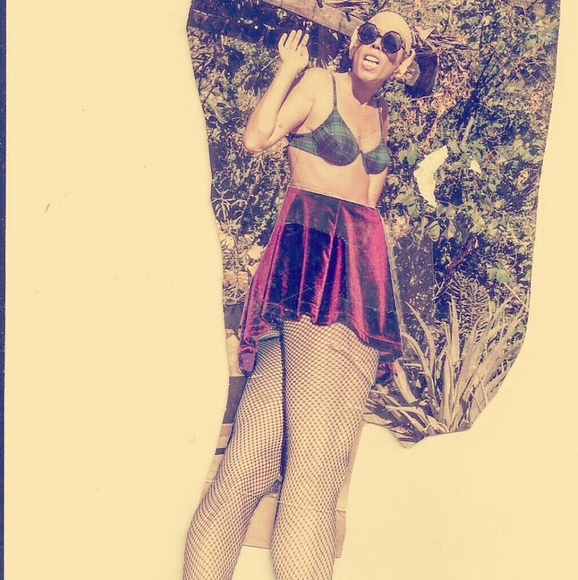 Meet your Posher, Lore - Picture 1 of 1