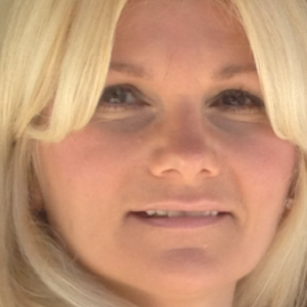 Meet your Posher, Janine
