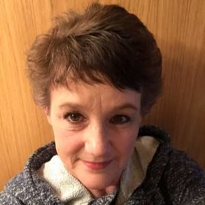 Meet your Posher, Pam