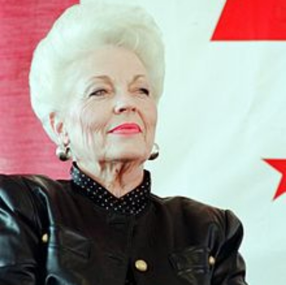 Meet your Posher, Julie