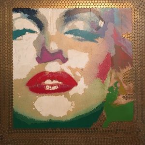 Meet your Posher, Marilyn