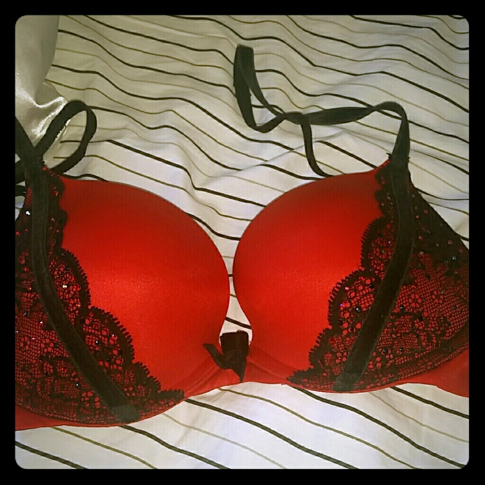 Victoria Secret bra