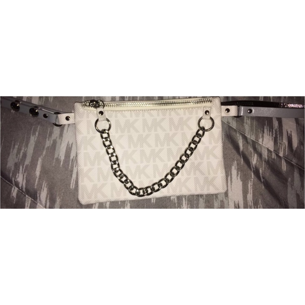 Michael Kors Fanny Pack Belt!