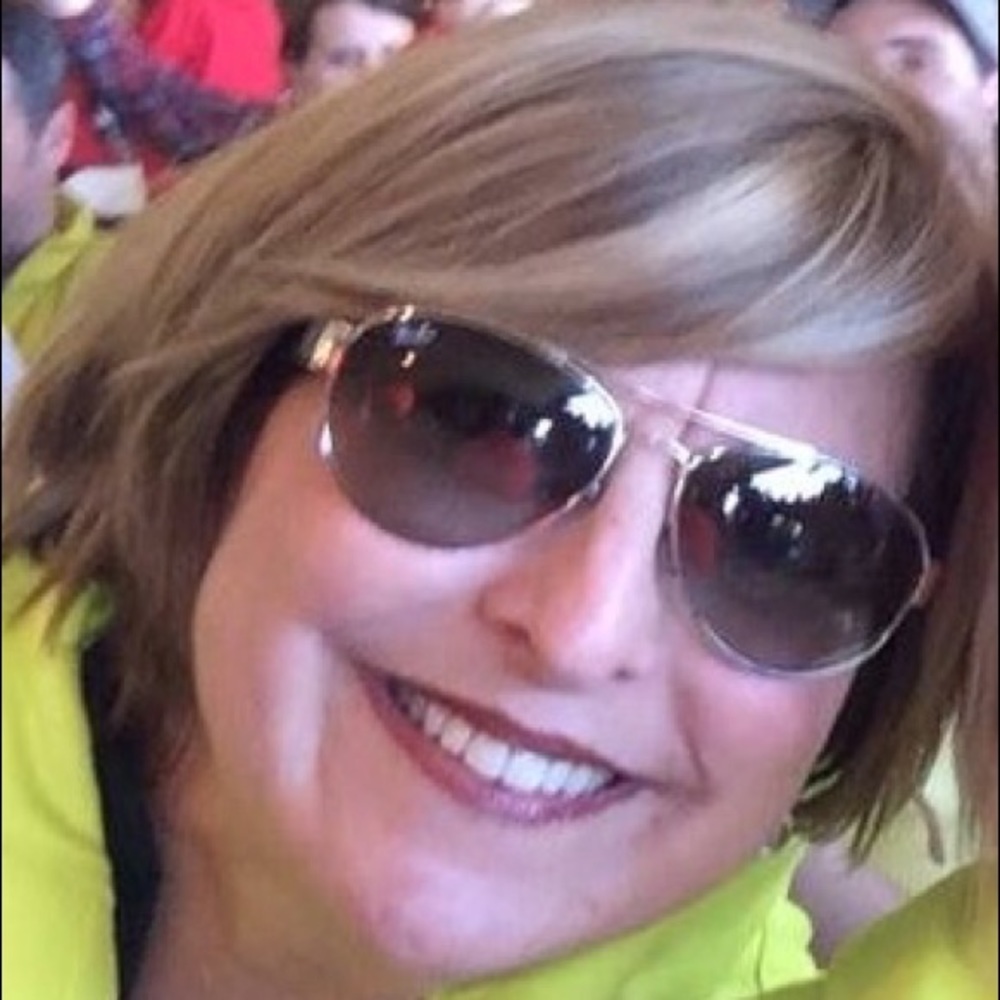 Meet your Posher, Jennifer
