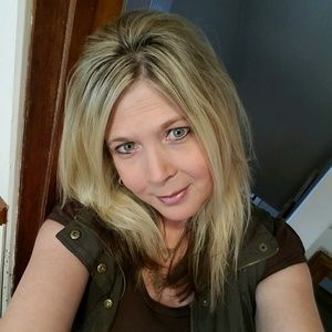 Meet your Posher, Janine