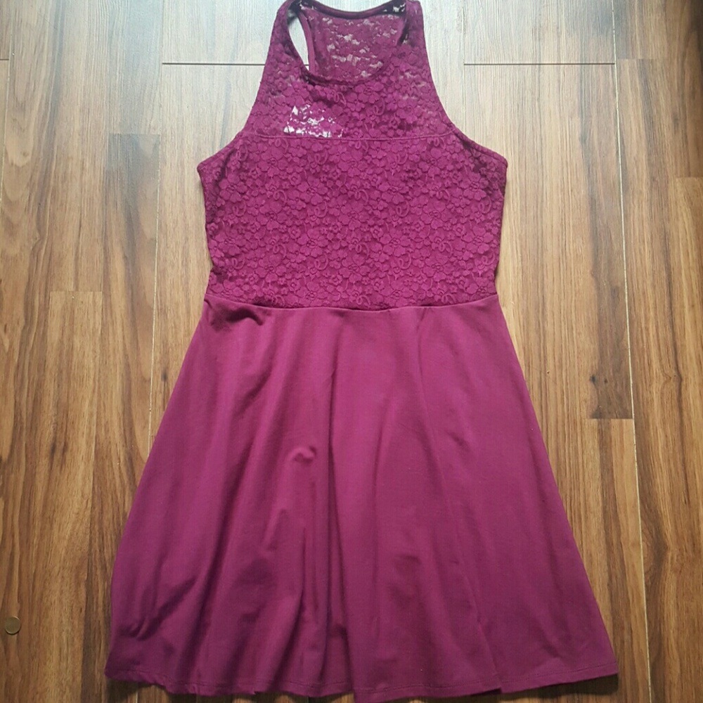Maroon hollister dress
