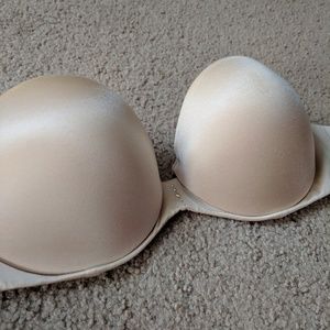 LIKE NEW BRA SIZE 34B