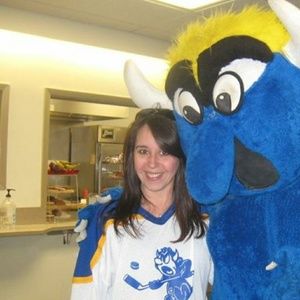 Meet your Posher, Lisa