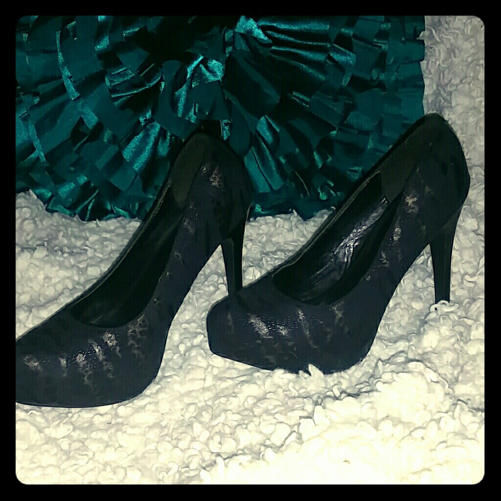 Shoes-SALE!!! SALE!!! SALE!!! 5 HOURS ONLY!!!!