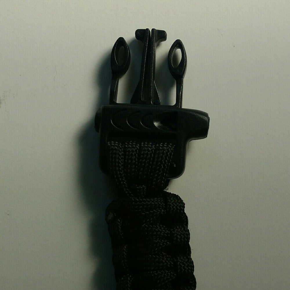 4in1 Paracord Compass Bracelet, 4 Different Colors - Picture 5 of 6