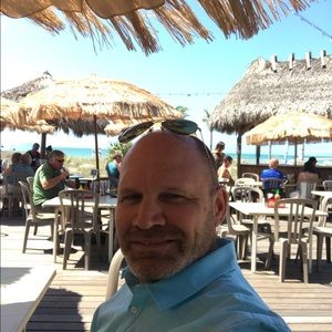 Meet your Posher, Chris