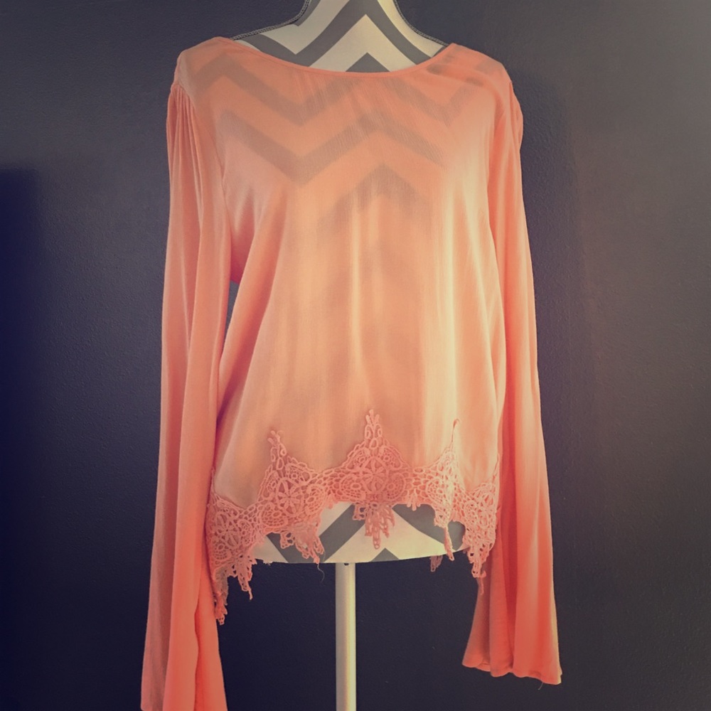 NWT Coral Boutique Top