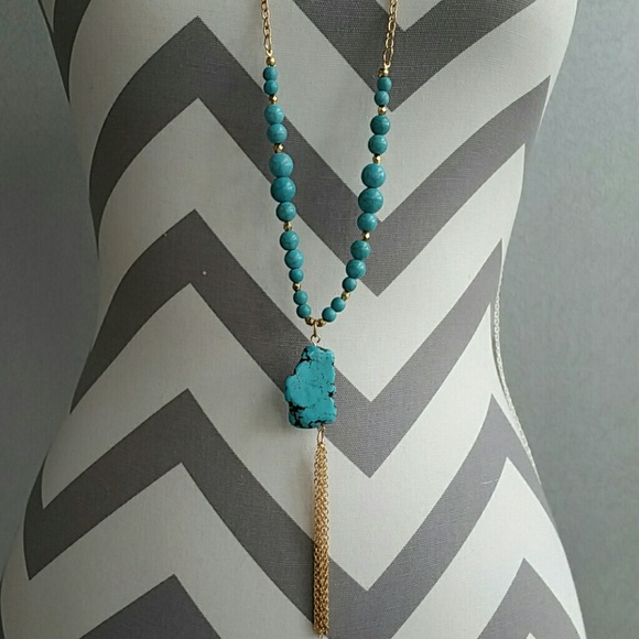Faux turquoise detail necklace - Picture 4 of 4