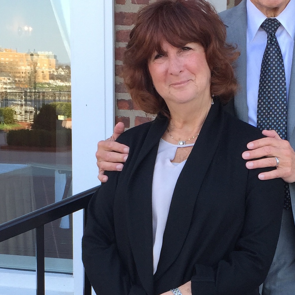 Meet your Posher, Sharon