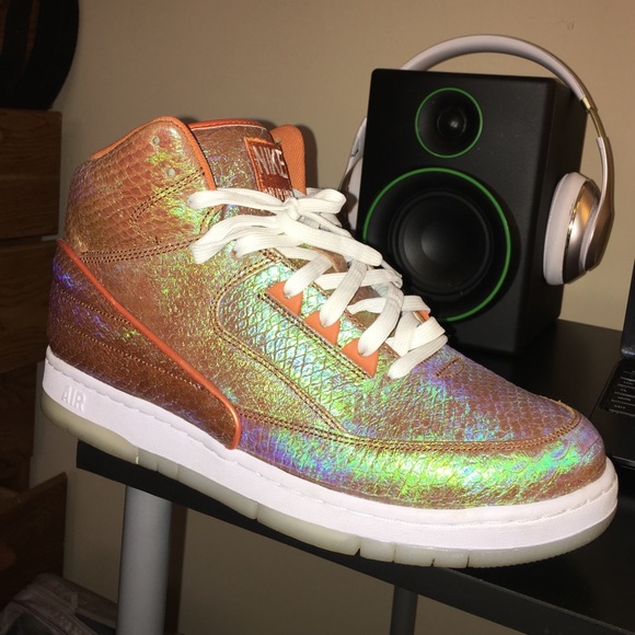 Nike Air Python "iridescent" - Picture 2 of 6
