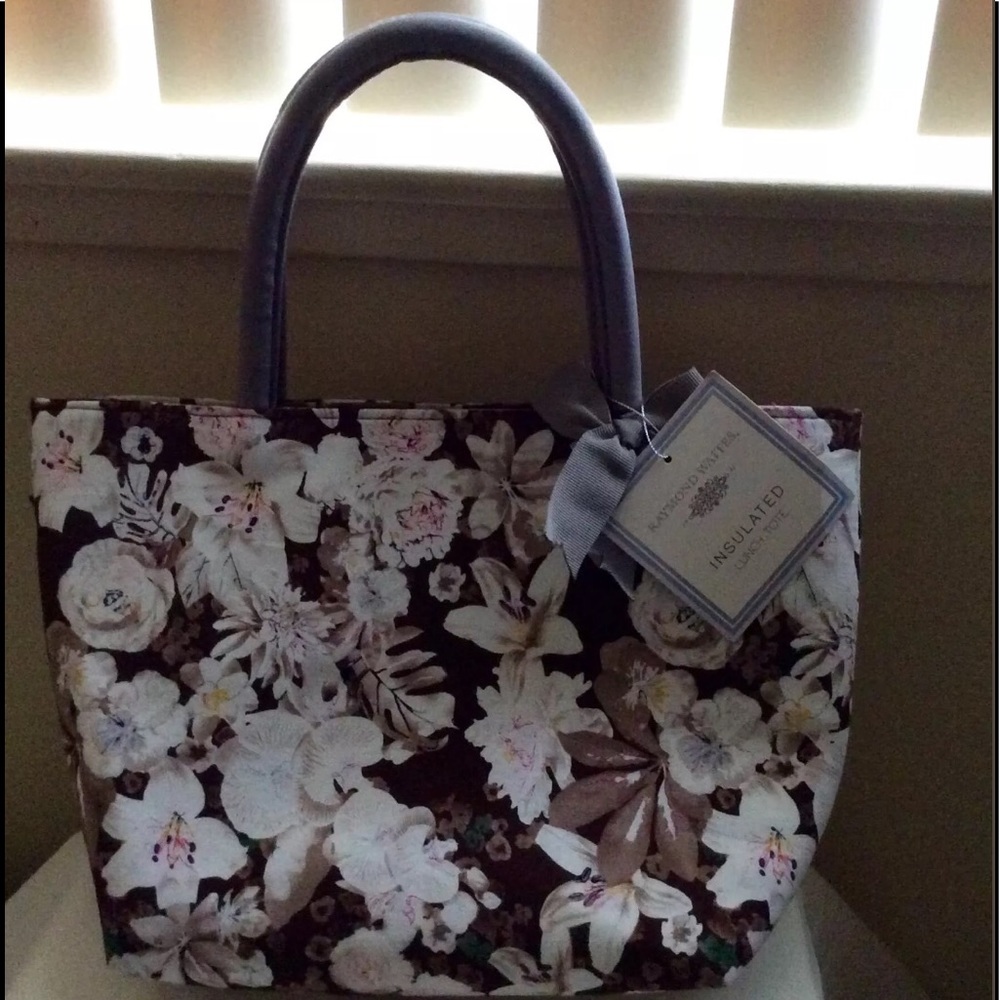 Raymond waites lunch tote