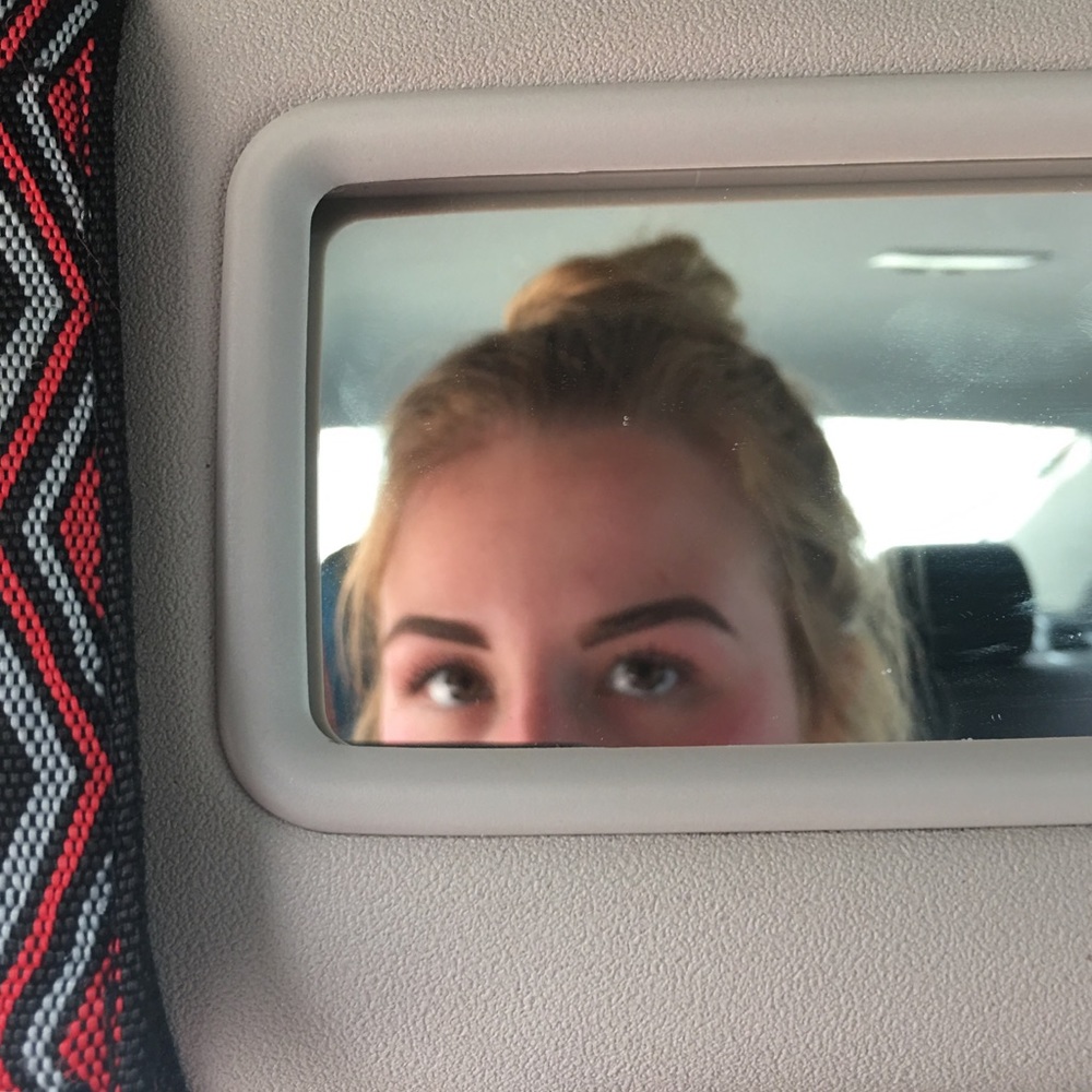Meet your Posher, Makenzie