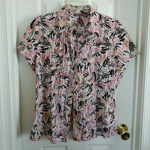 SOLD!! Apt 9 printed? blouse