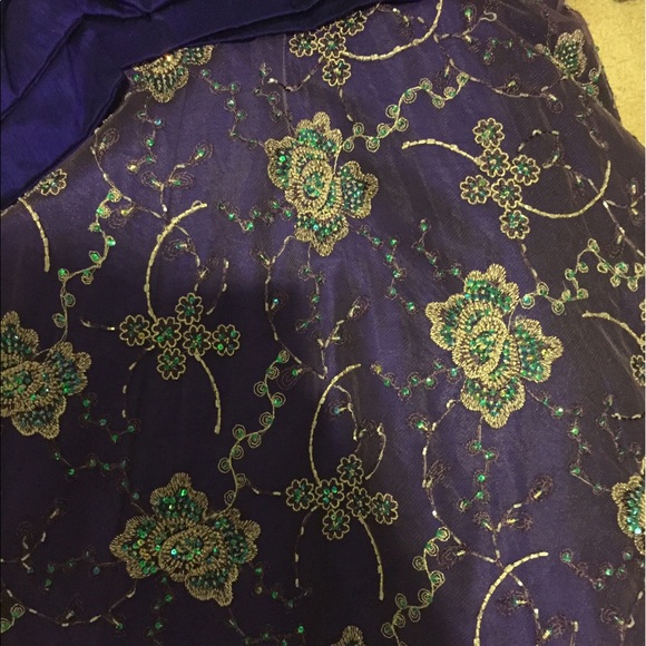 SIZE 8/10 gorgeous dress - Picture 3 of 4