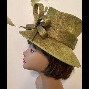 Vintage Derby Hat - Bow + Feathers