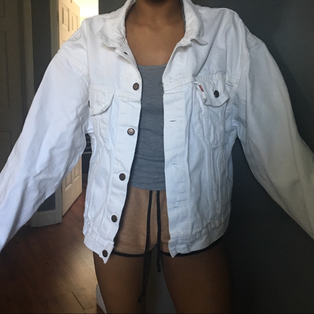 Vintage Levi white Denim Jacket