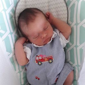 Meet your Posher, Connie