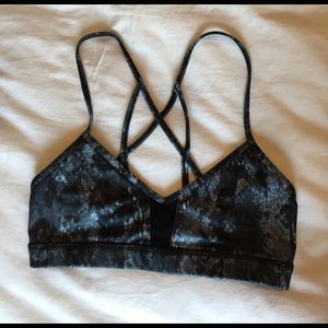 Alo yoga goddess bra (like new!)