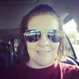 Meet your Posher, Karen