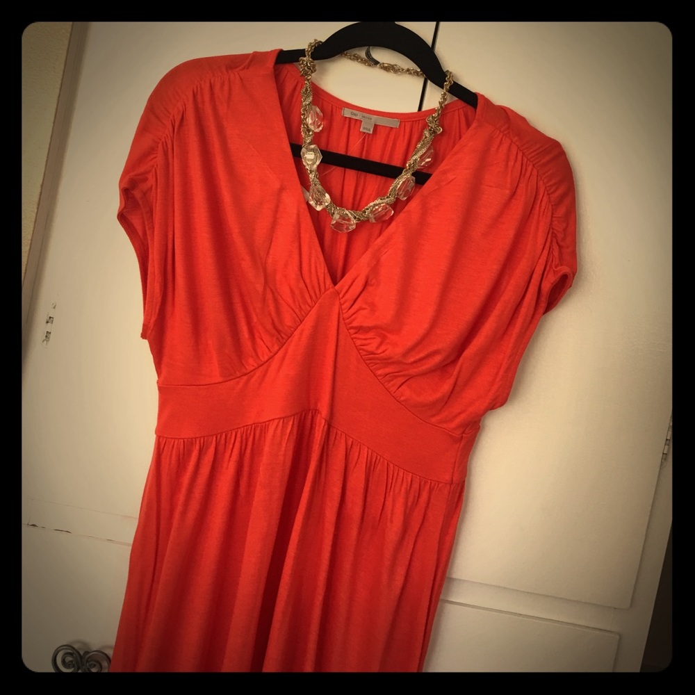 New Gap Lightweight Dress with waist detail. Sz M