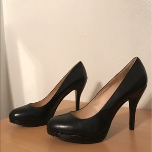 Black Nine West heels