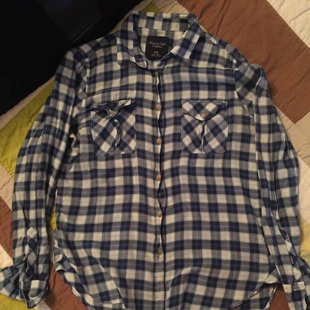 American Eagle blue plaid button down