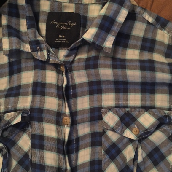 American Eagle blue plaid button down - Picture 2 of 2