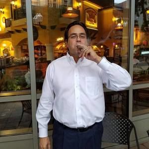 Meet your Posher, Roberto