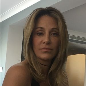 Meet your Posher, Leslie