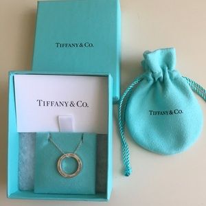 Tiffany & Co circle pendant necklace