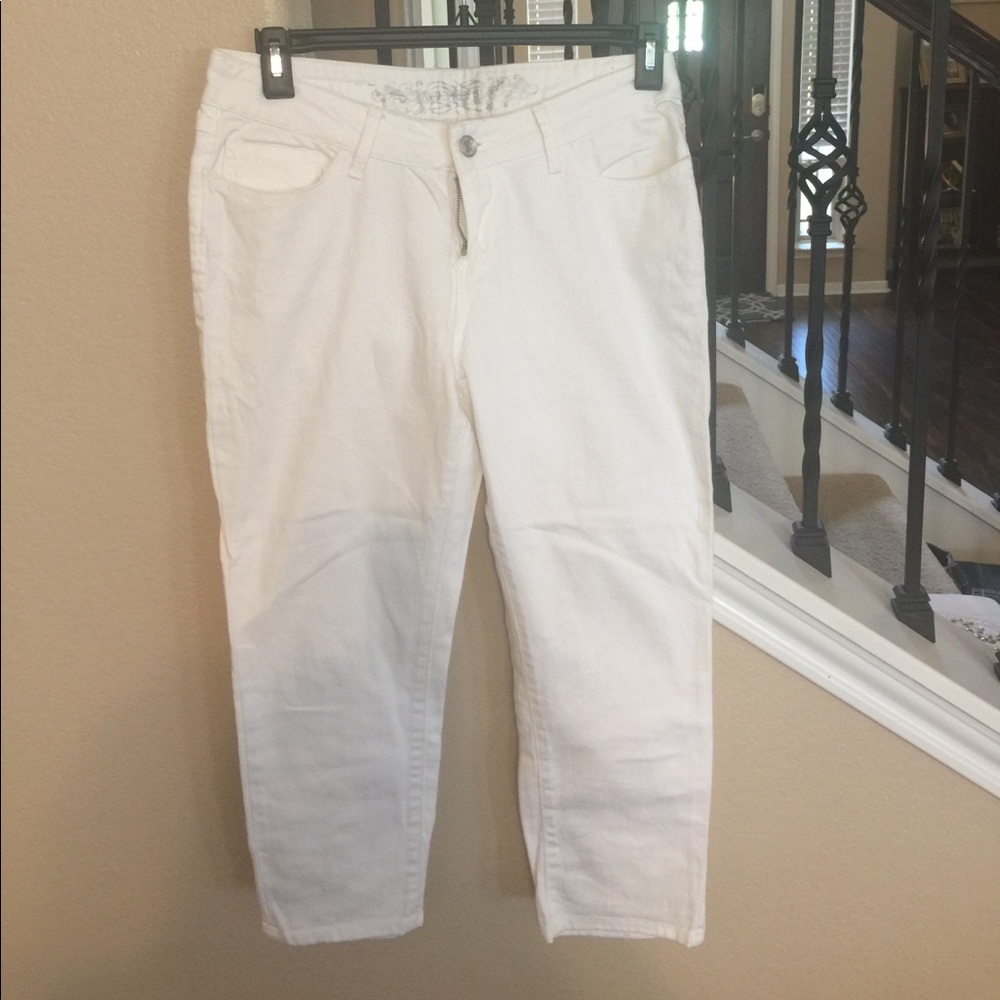Express white capris