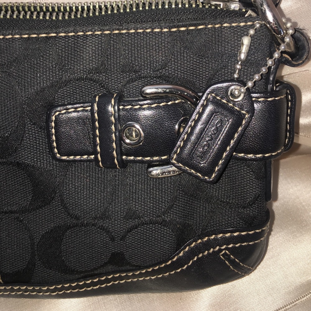 💰Authentic Coach Shoulder Bag 🖤
