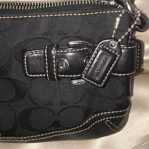 💰Authentic Coach Shoulder Bag 🖤