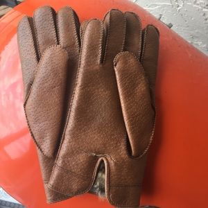 Men's medium tan gloves