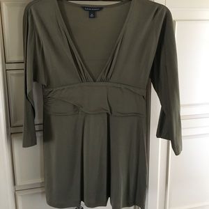 Banana republic rayon jersey olive green top